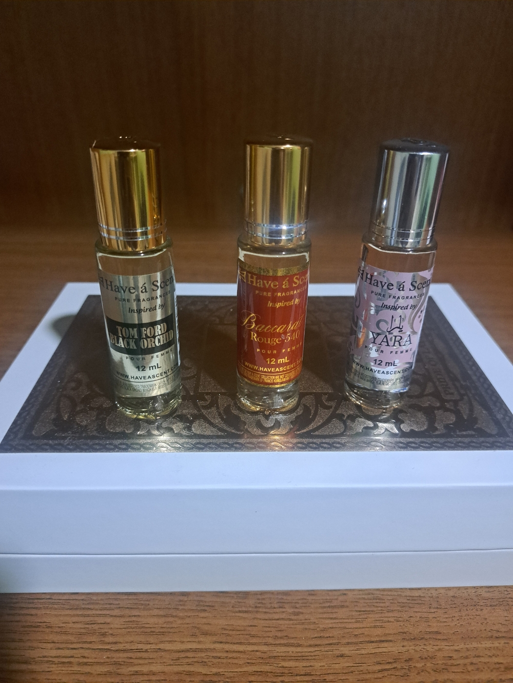Women's Fragrance Oil Trio - Gold & Clear Bottles